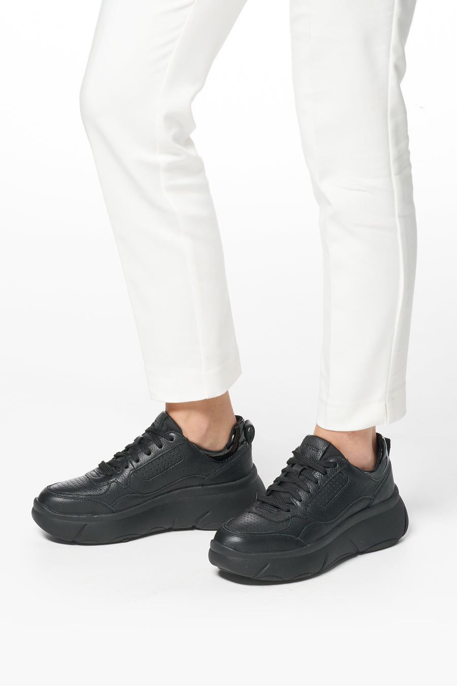 Geox Kadın Siyah Nebula 2.0 X Kalın Taban Sneaker