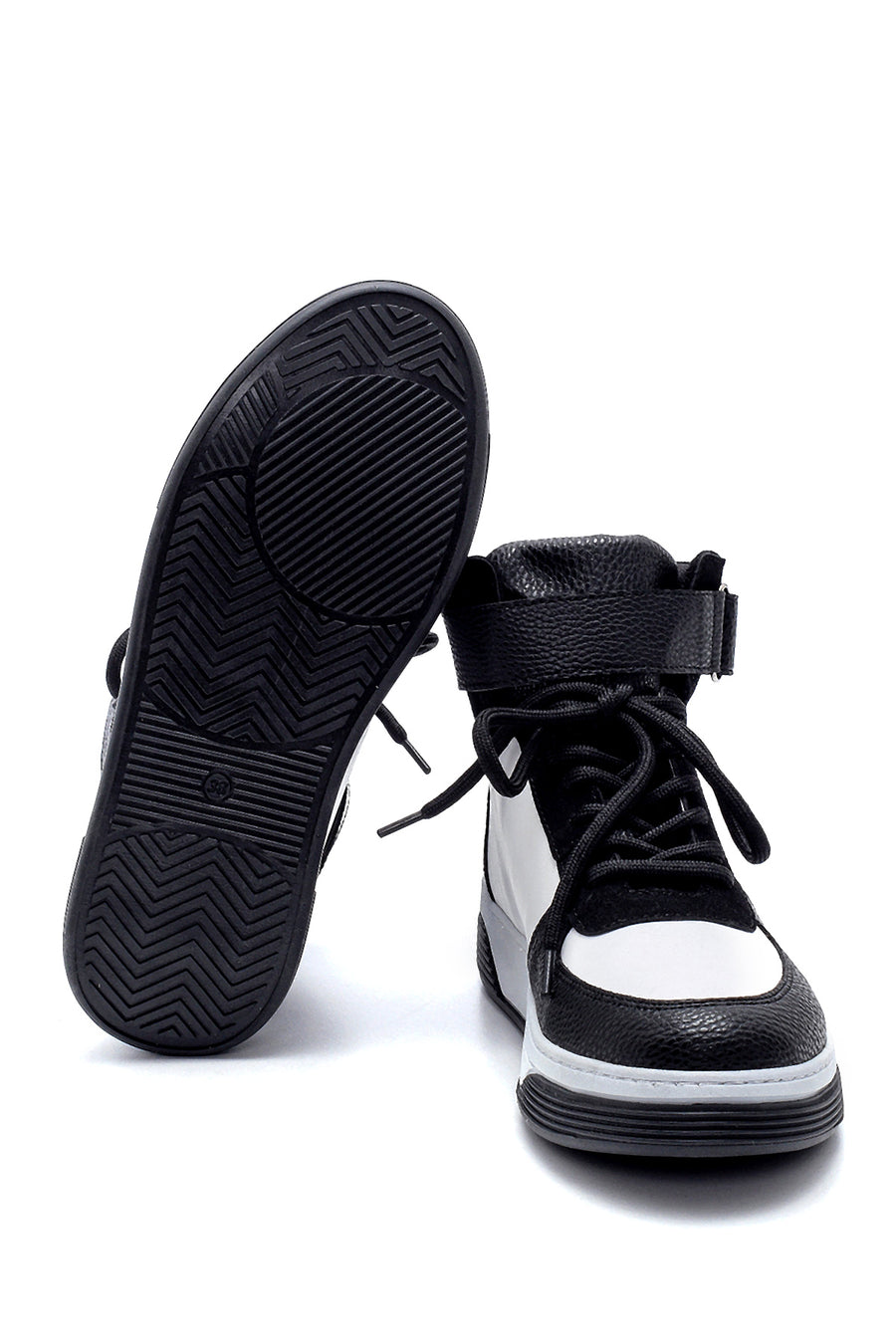 women sneakers
