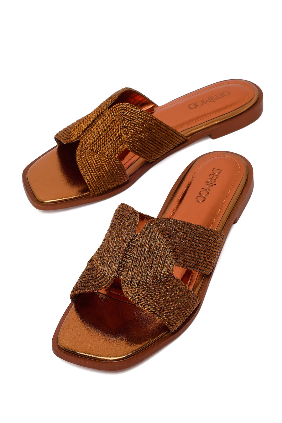 Woman Bronze Metallic Slipper