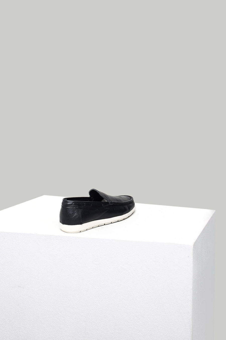 Black Men's Leather Loafer