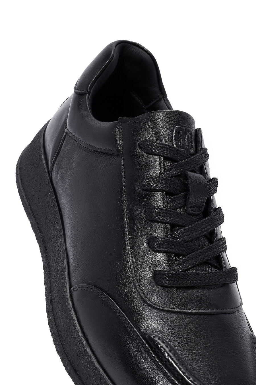 Men's Black Lace-up Leather Sneaker