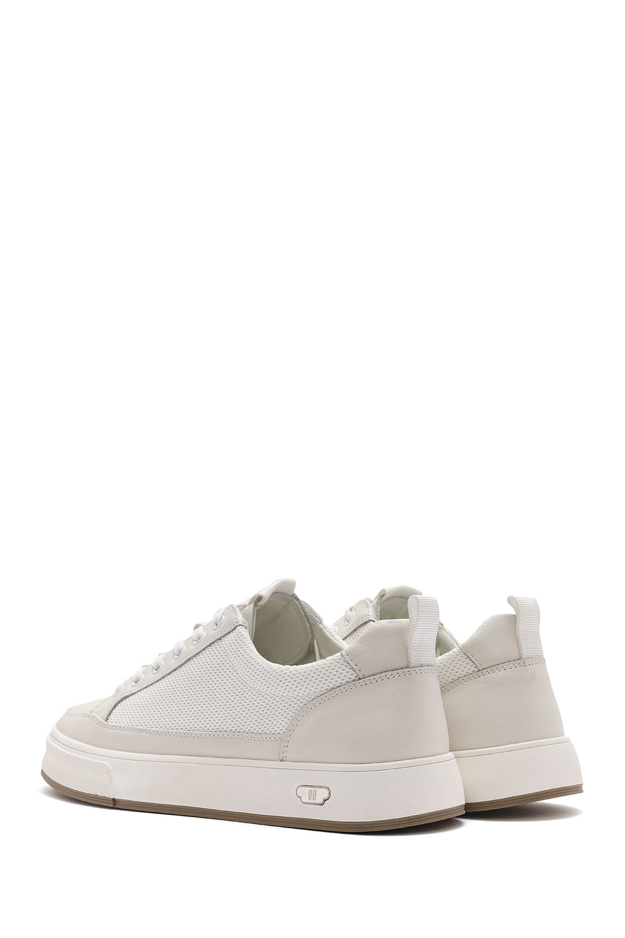 Male White Lace-Up Leather Sneaker