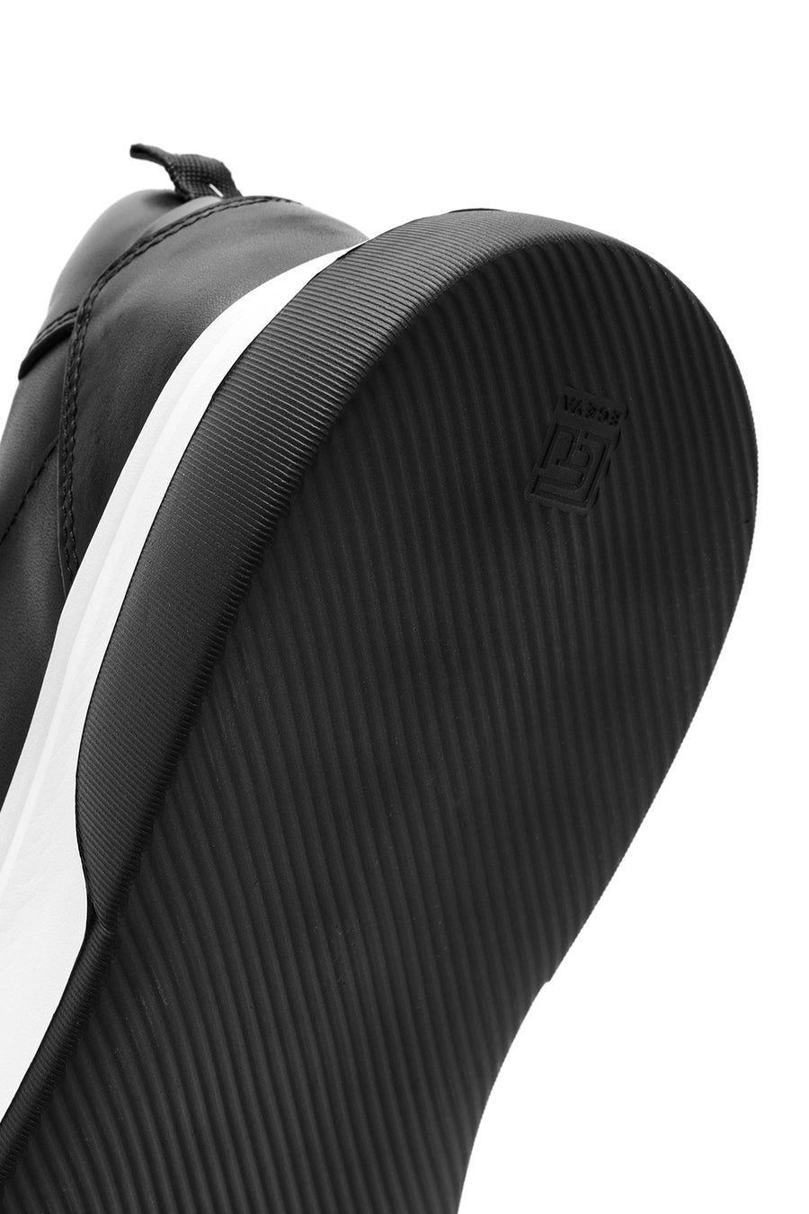 Erkek Siyah Bağcıklı Kalın Tabanlı Deri Sneaker