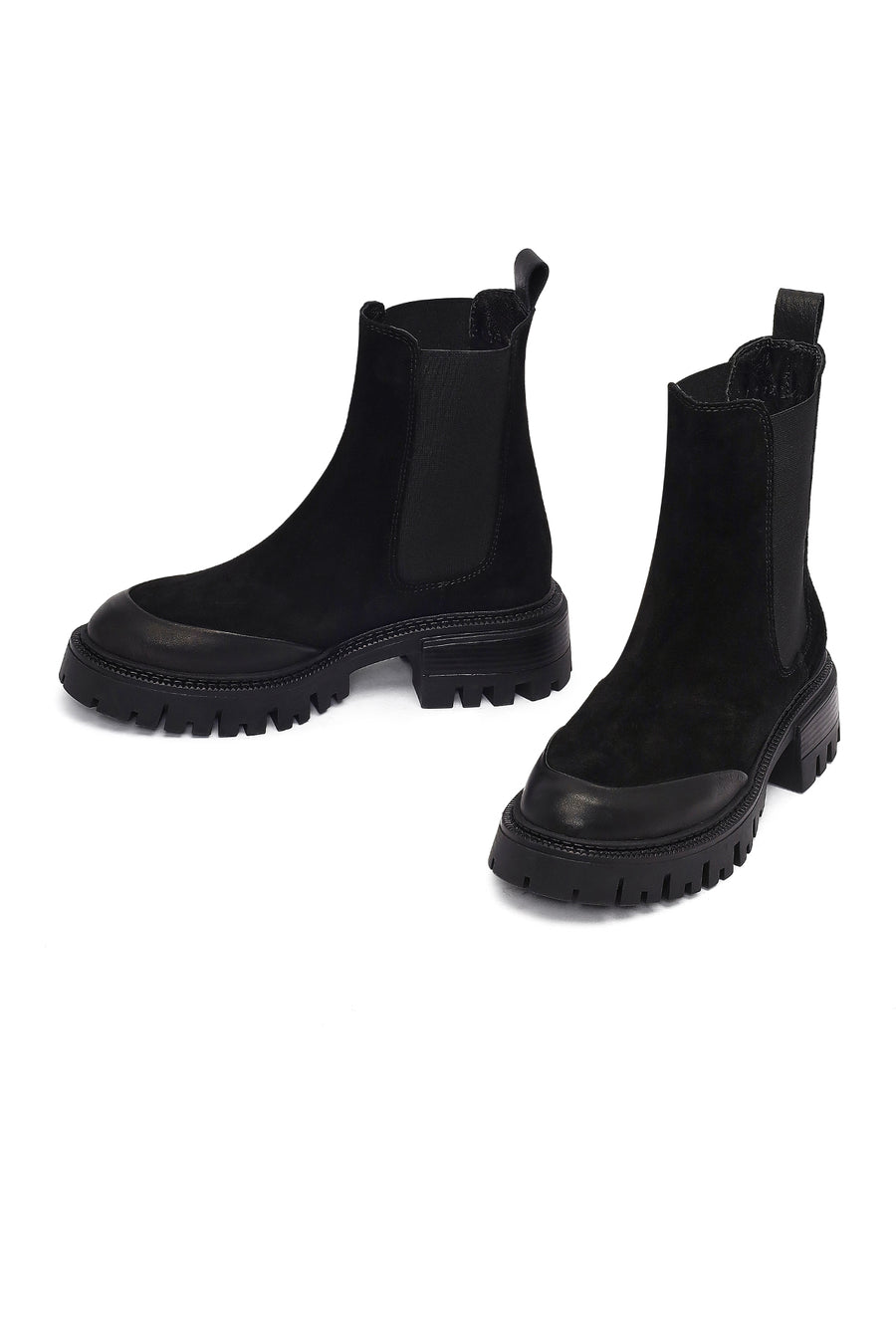 Woman Black Thick-Soled Suede Chelsea Boots