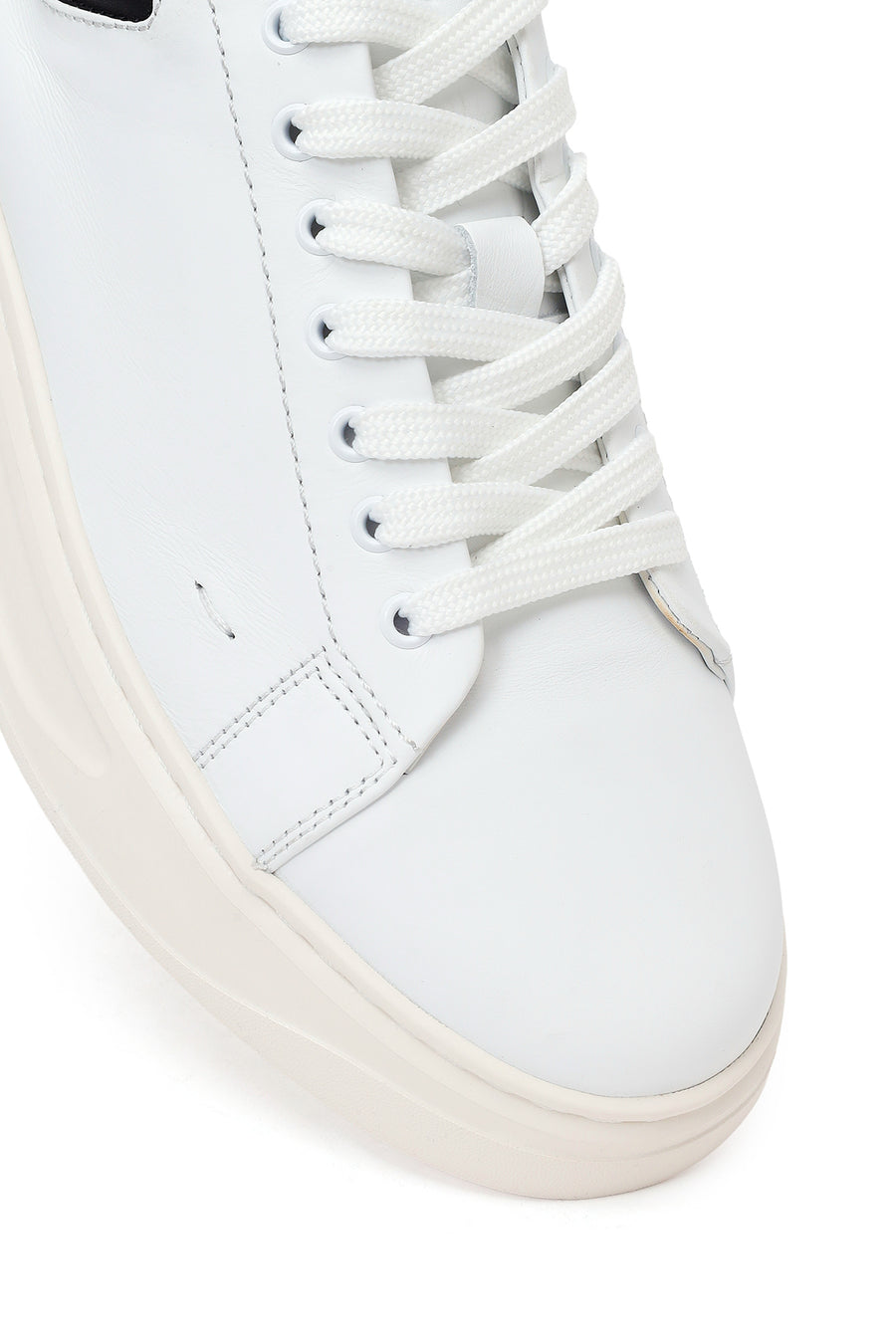 Male White Lace-Up Leather Sneaker