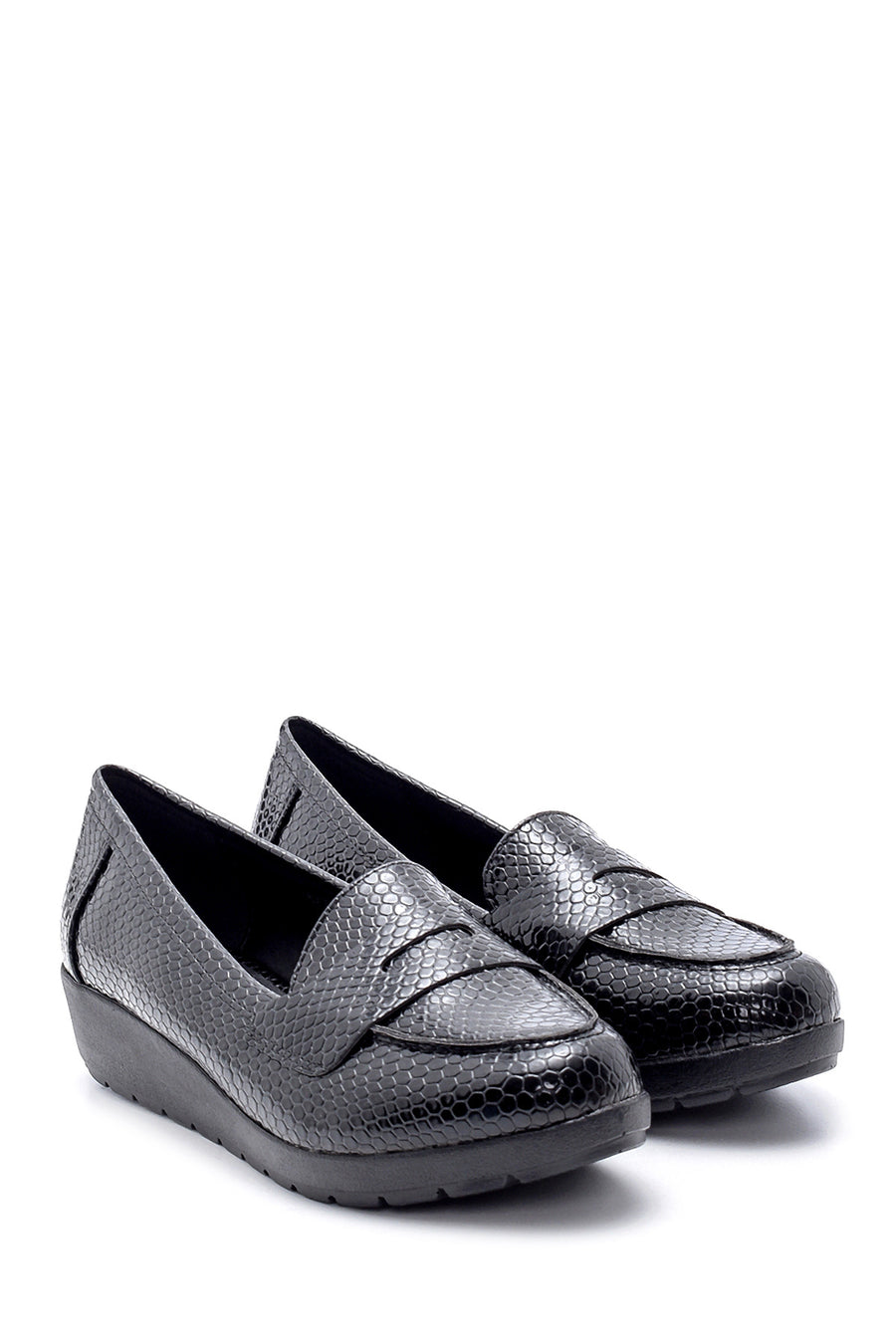 Women's Snakeskin Patterned Shoes
