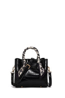 Woman Black Long-Strap Croc-Pattern Mini Shoulder Bag | Derimod