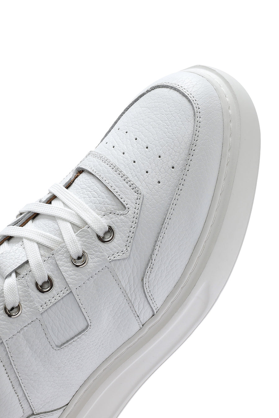 Male White Lace-Up Leather Sneaker