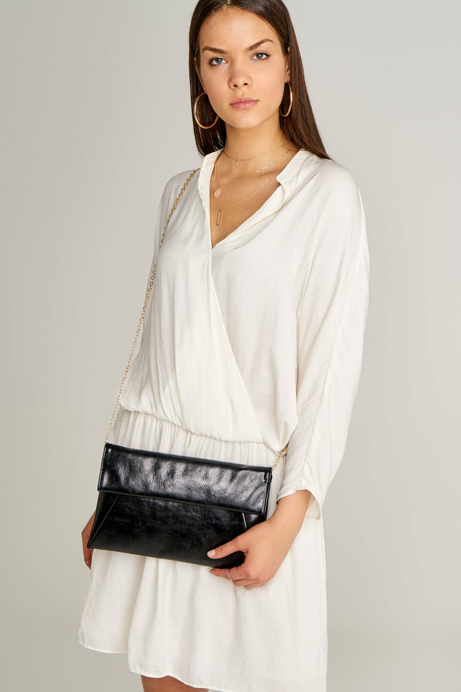 Women's Portfolio with Chain Strap