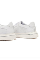 Erkek Beyaz Bağcıklı Kalın Tabanlı Deri Sneaker | Derimod