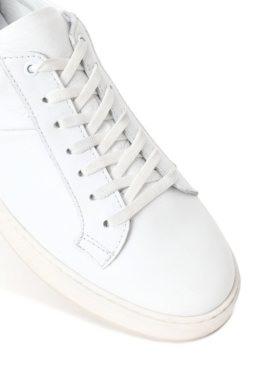 Male White Lace-Up Leather Sneaker