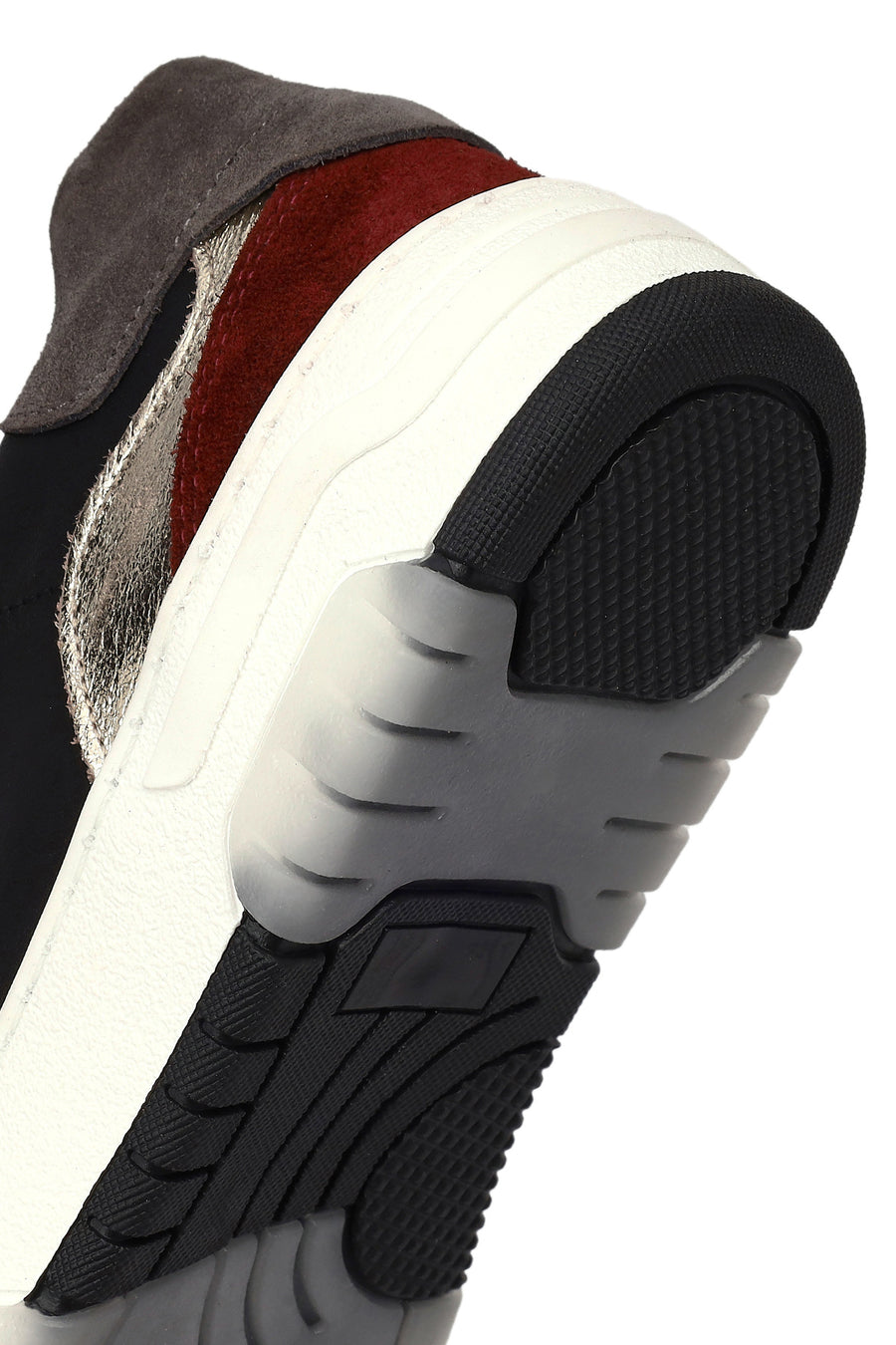 Kadın Siyah Bağcıklı Kalın Tabanlı Deri Sneaker