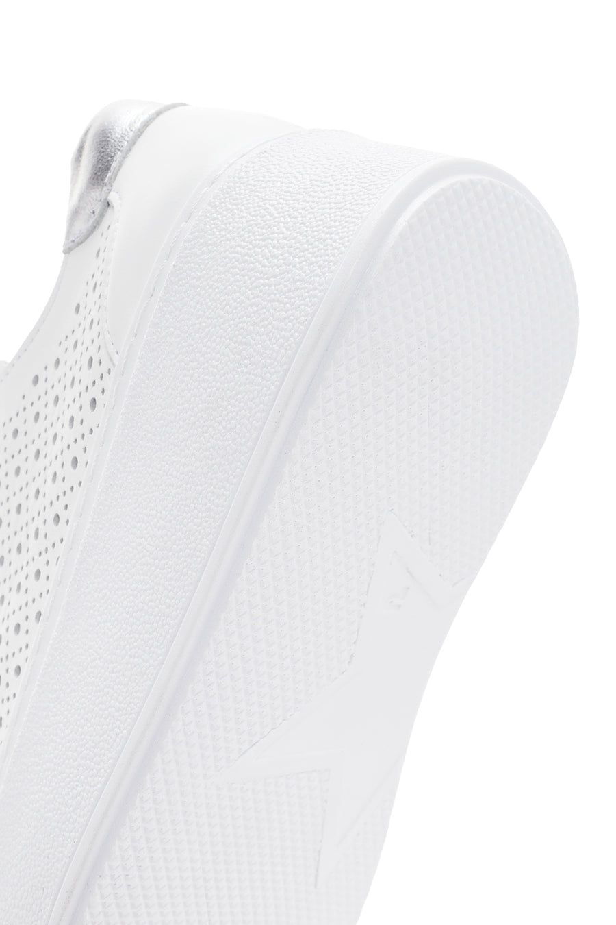 Kadın Beyaz Kalın Tabanlı Bağcıklı Deri Sneaker