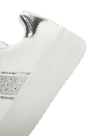 Women's White Thick Soled Stone Sneaker | Derimod