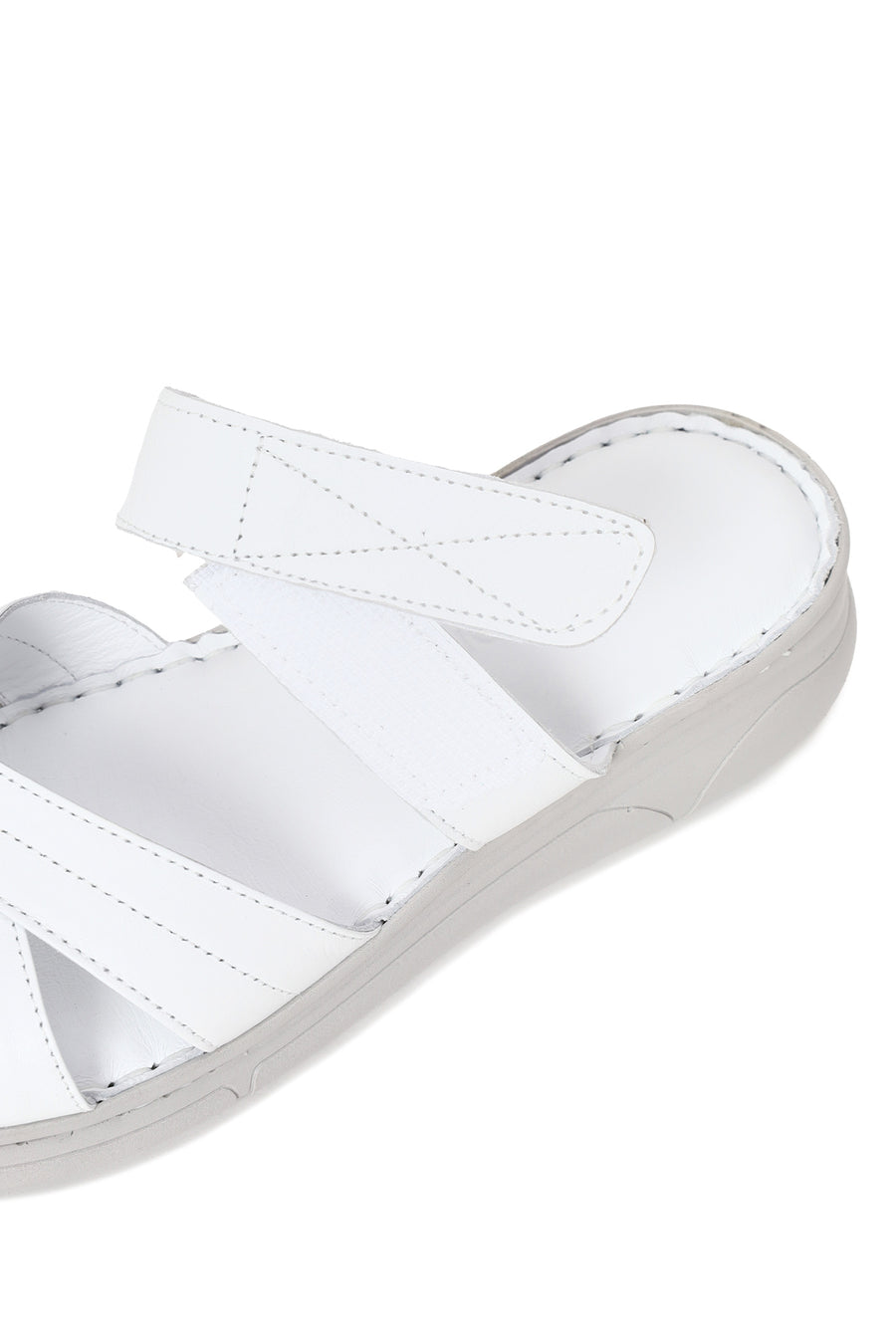 Woman White Wedge-Heel Leather Slipper