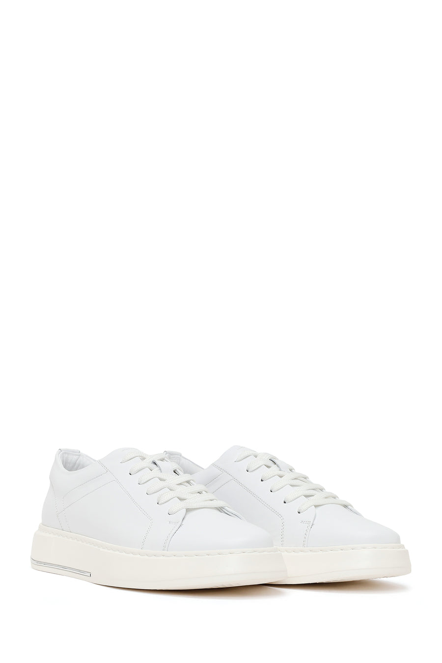 Male White Lace-Up Leather Sneaker