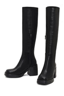 Woman Black Zip Closure Chunky Heeled Leather Boots | Derimod