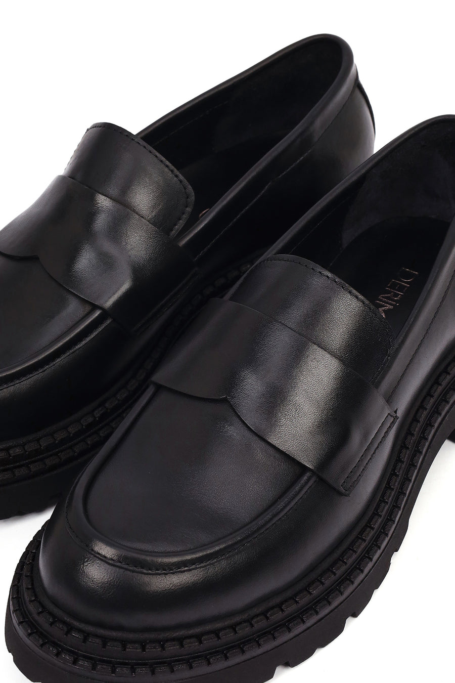 Kadın Siyah Kalın Tabanlı Deri Maskülen Loafer