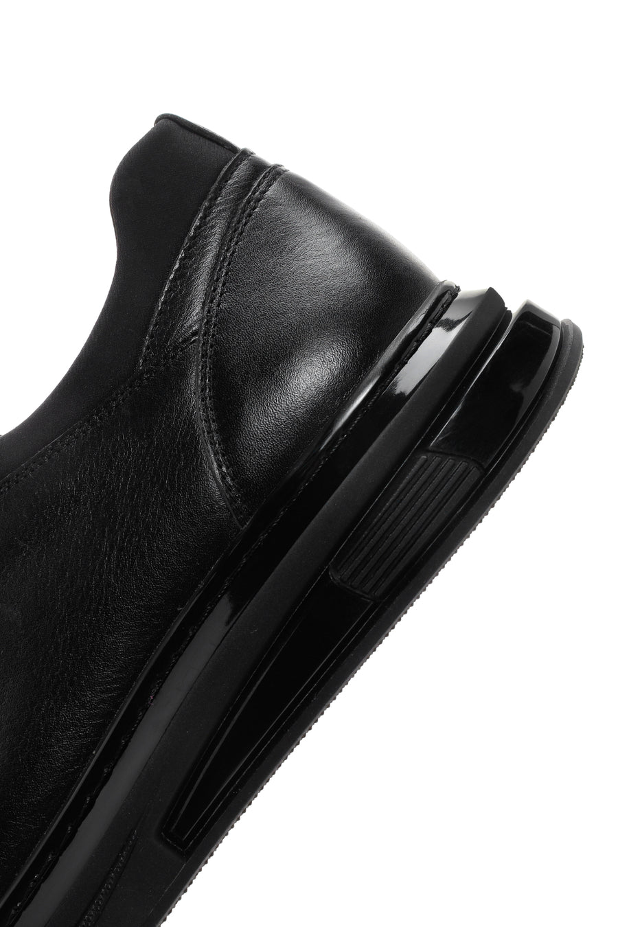 
Men's Black Thick Sole Lace-Up Leather Casual Shoes
