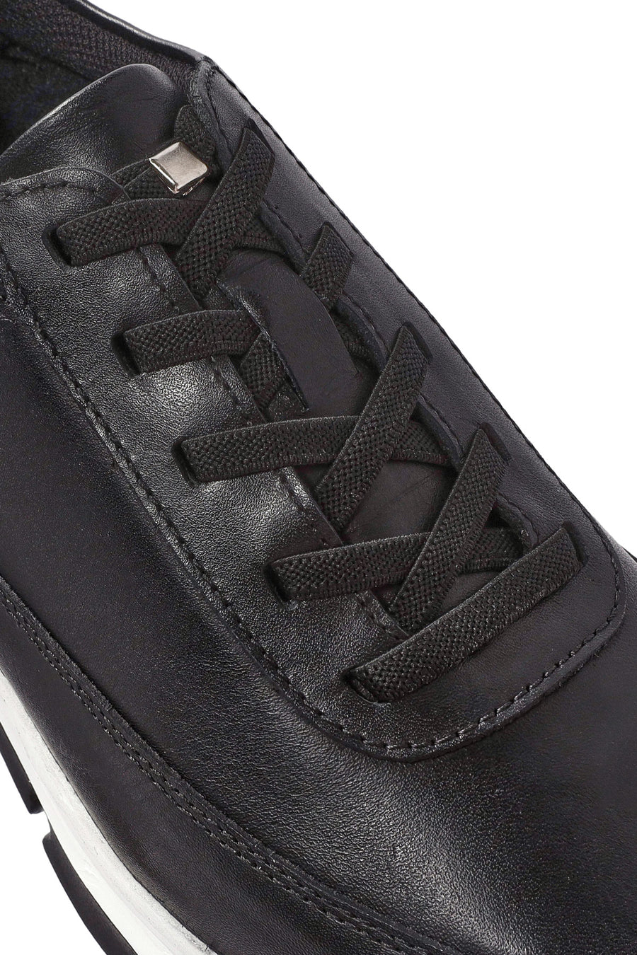 Erkek Siyah Bağcıklı Kalın Tabanlı Deri Casual Sneaker