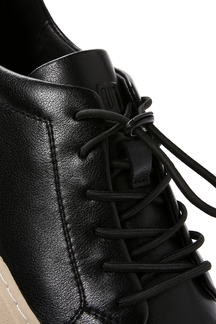 Men's Black Lace-up Leather Sneaker