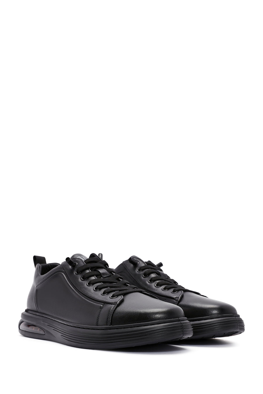 Men's Black Lace-up Leather Sneaker