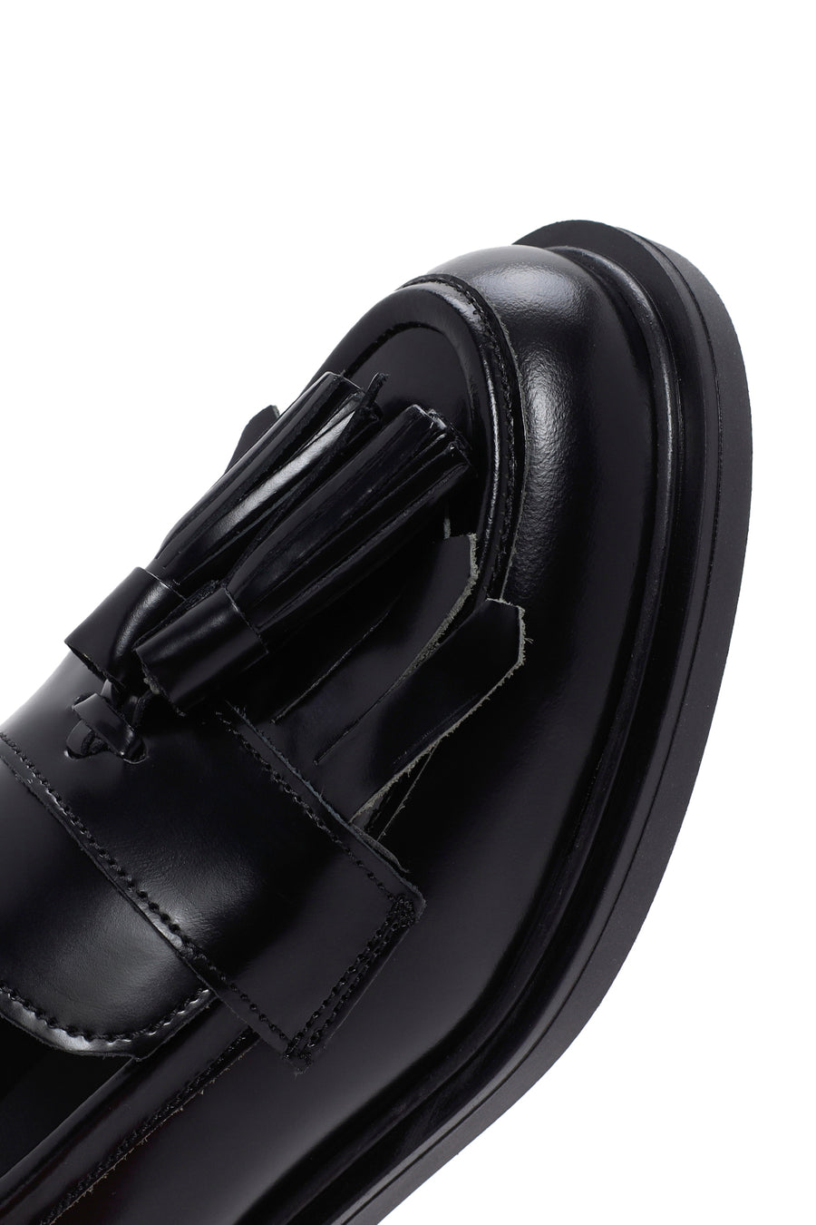 Kadın Siyah Deri Püsküllü Maskülen Loafer