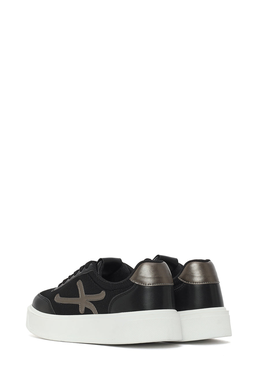 Woman Black Lace-Up Sneakers