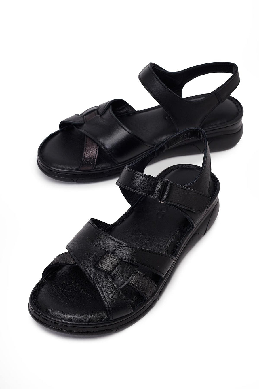 Woman Black Strappy Leather Comfort Sandal