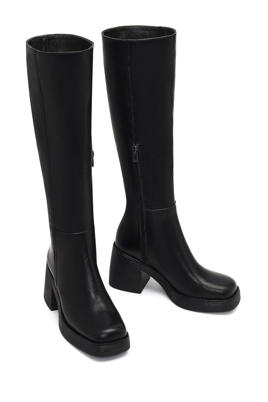 Woman Black Zip Closure Chunky Heeled Leather Boots