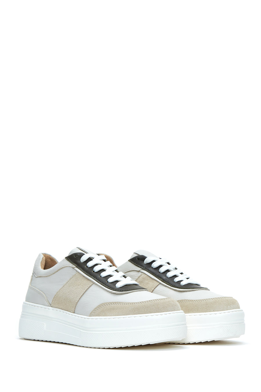 Women's Leather Casual Sneaker