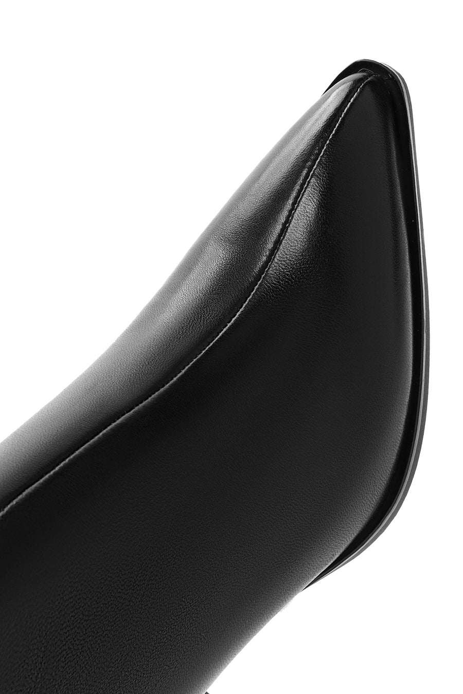Woman Black Zip Closure Heeled Leather Boots