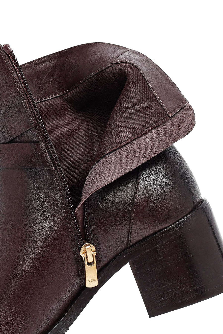 Woman Brown Zip Closure Chunky Heeled Leather Boots
