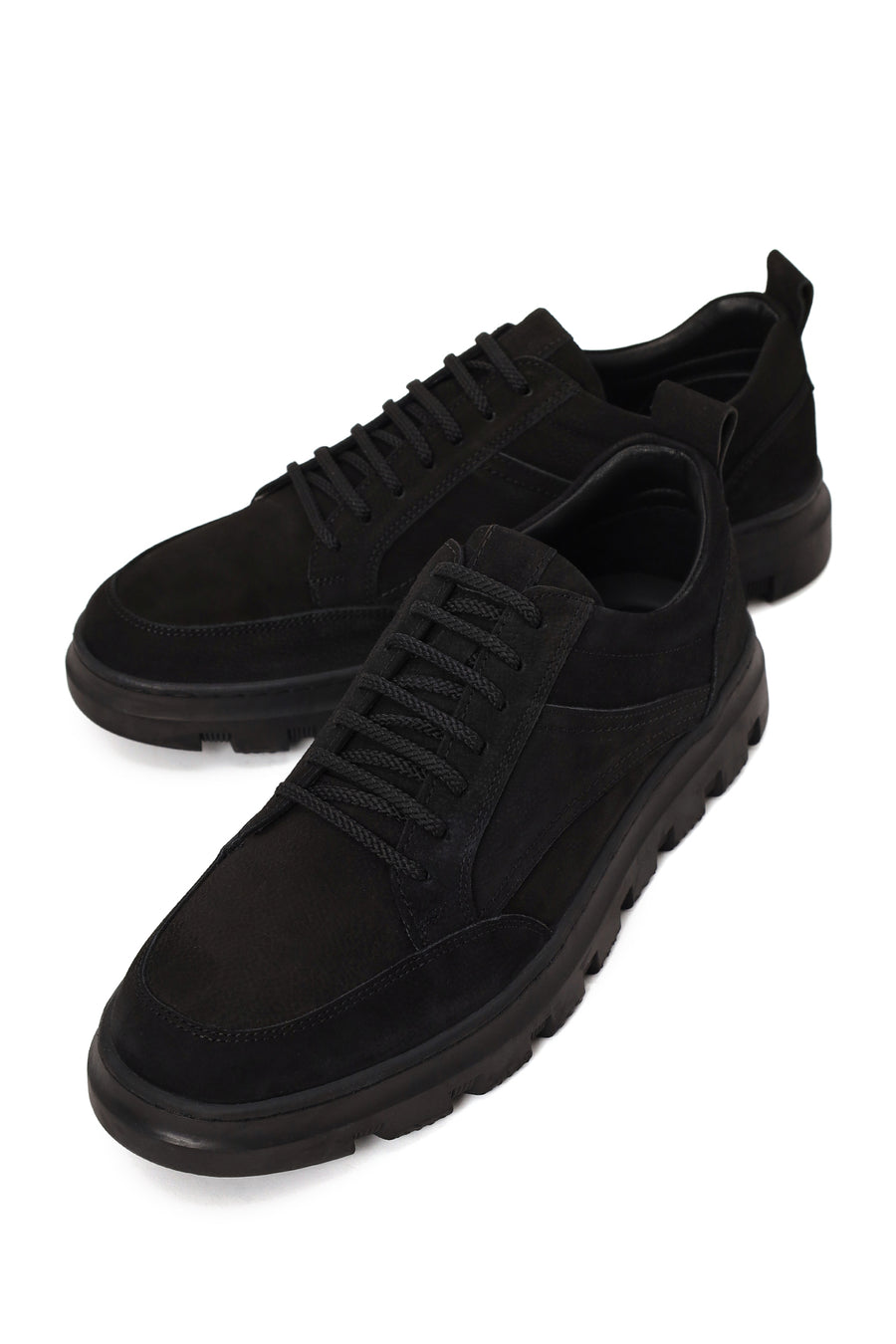 Erkek Siyah Bağcıklı Nubuk Deri Casual Sneaker