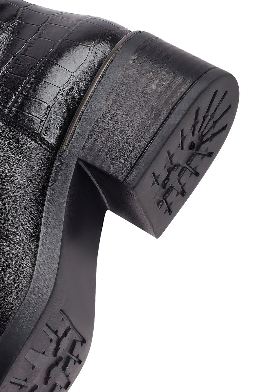 Woman Black Zip Closure Short Thick-Heeled Leather Boots