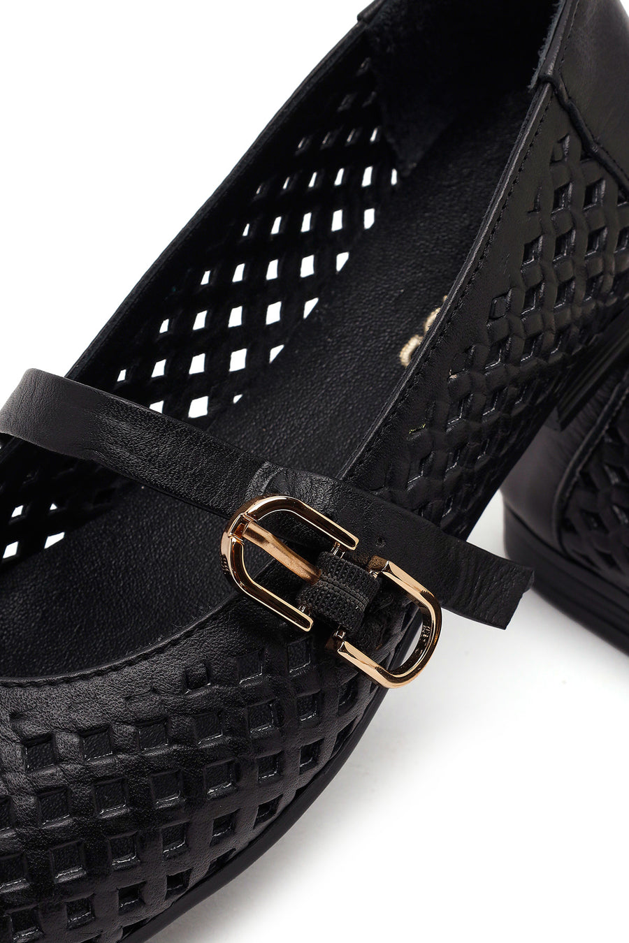 Women's Black Buckle Leather Ballerinas