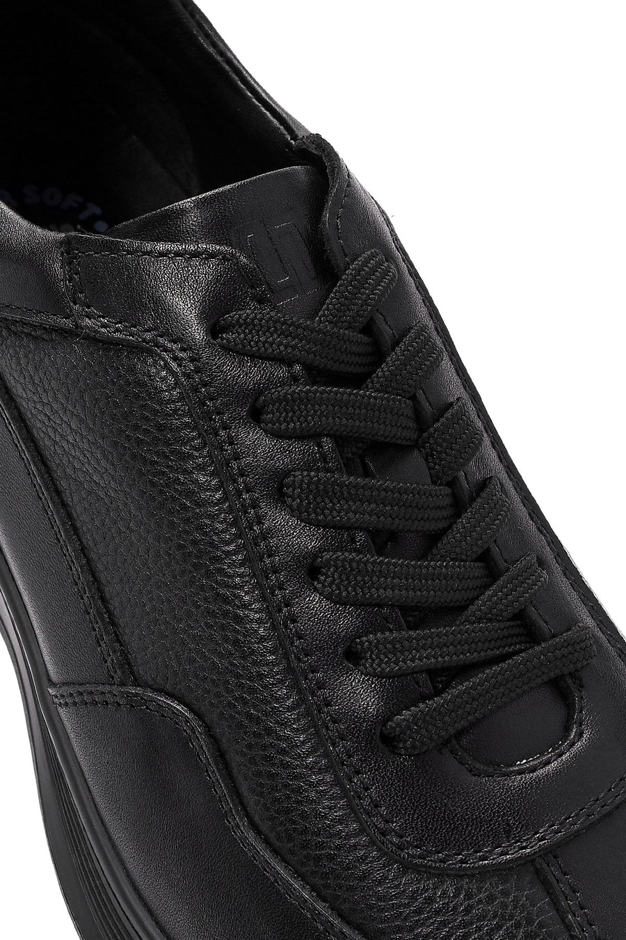 Erkek Siyah Bağcıklı Deri Casual Sneaker