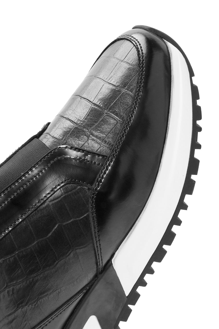 Men's Black Crocodile Patterned Leather Sneakers