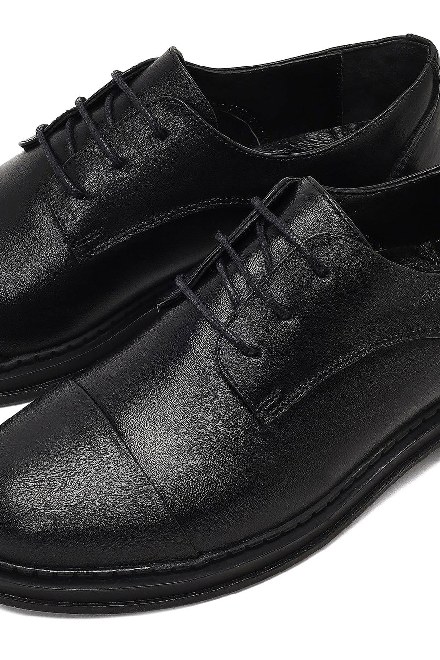 Woman Black Lace-up Leather Masculine Shoes