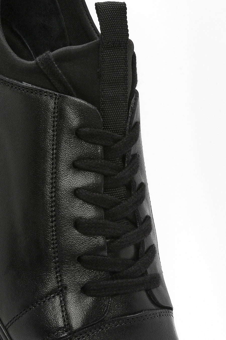 Erkek Siyah Bağcıklı Deri Sneaker