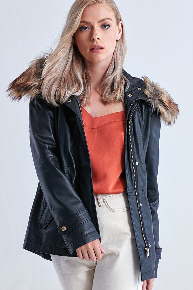 Wendy Women's Leather Jacket 18WGE55141M | Derimod
