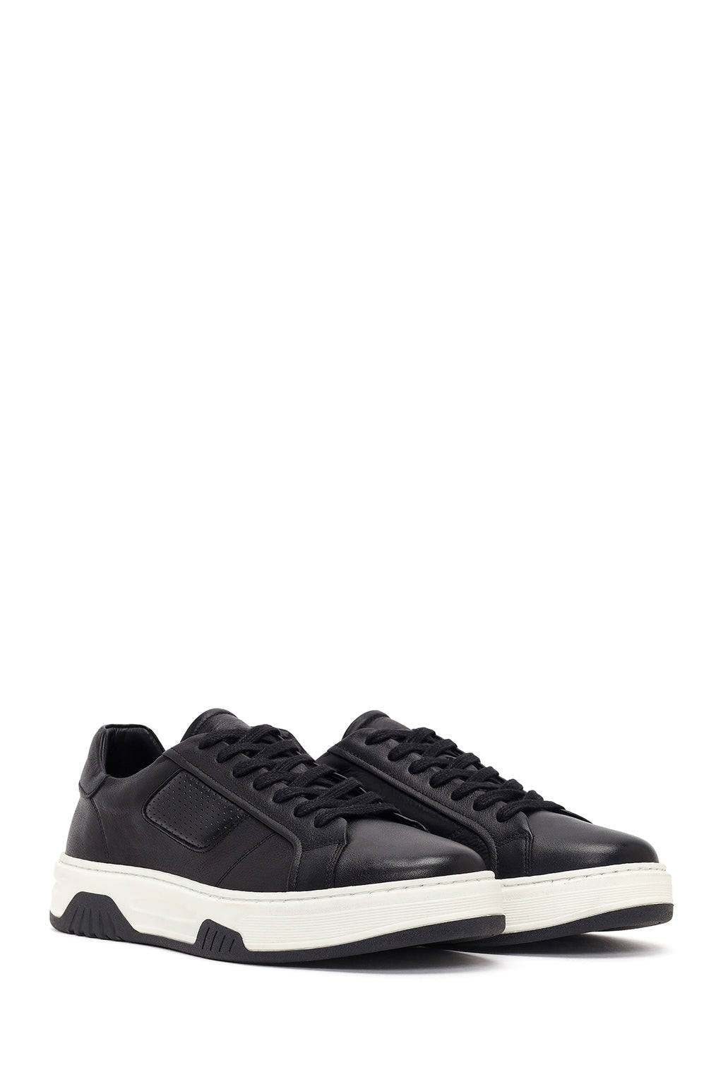 Erkek Siyah Kalın Tabanlı Bağcıklı Deri Sneaker