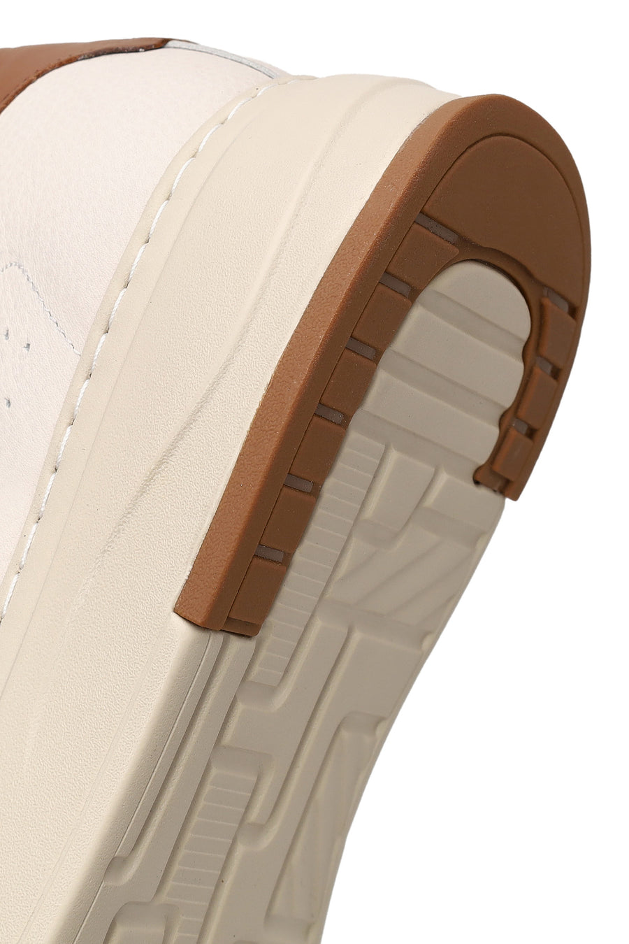 Erkek Beyaz Bağcıklı Kalın Tabanlı Deri Sneaker