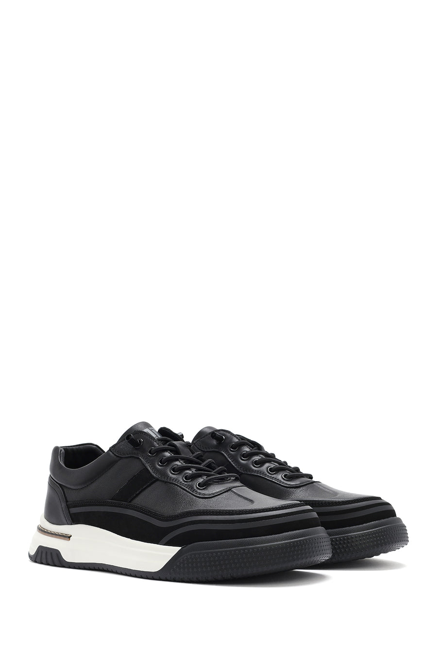 Male Black Lace-Up Leather Sneaker