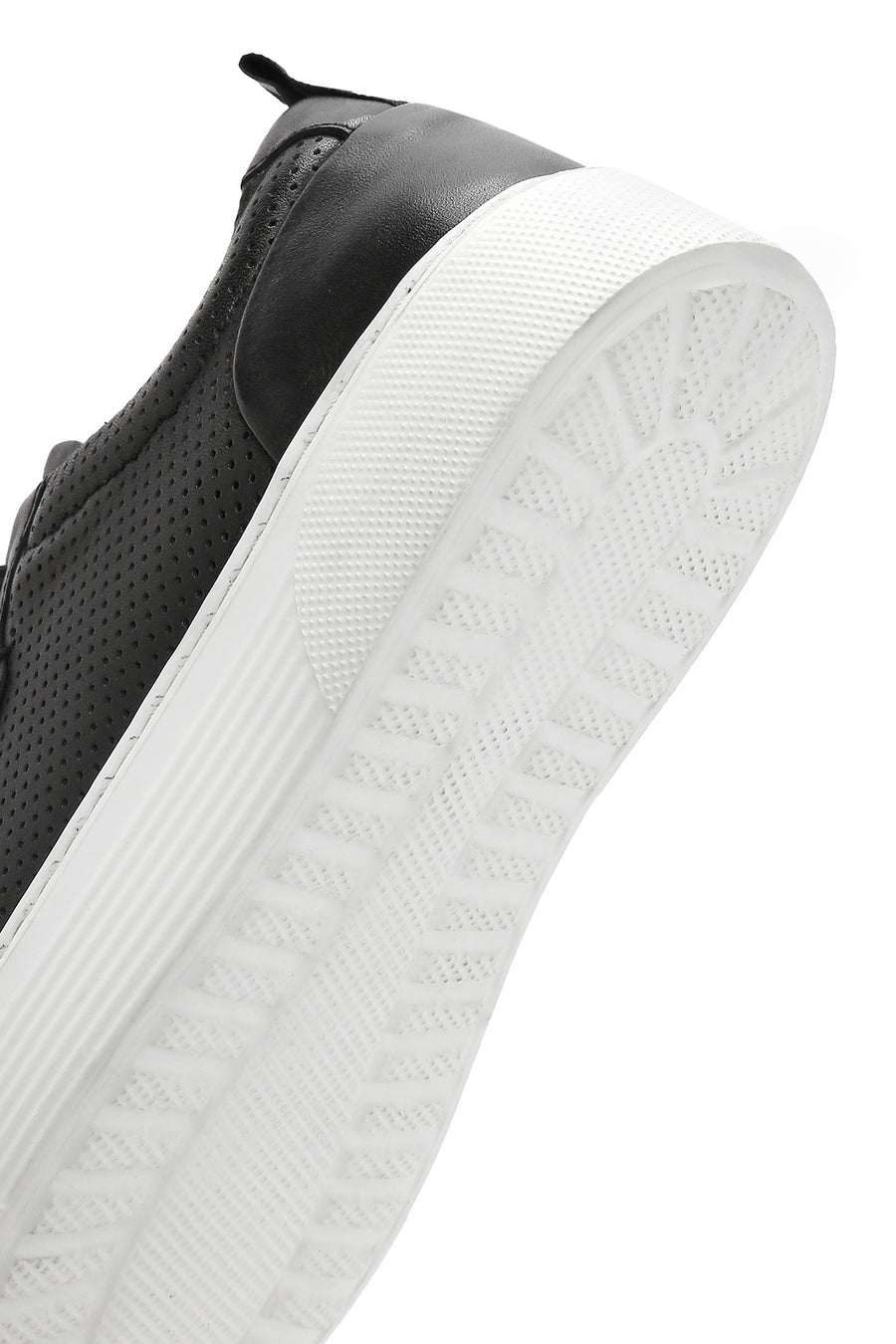 Men's Black Lace-up Leather Sneaker