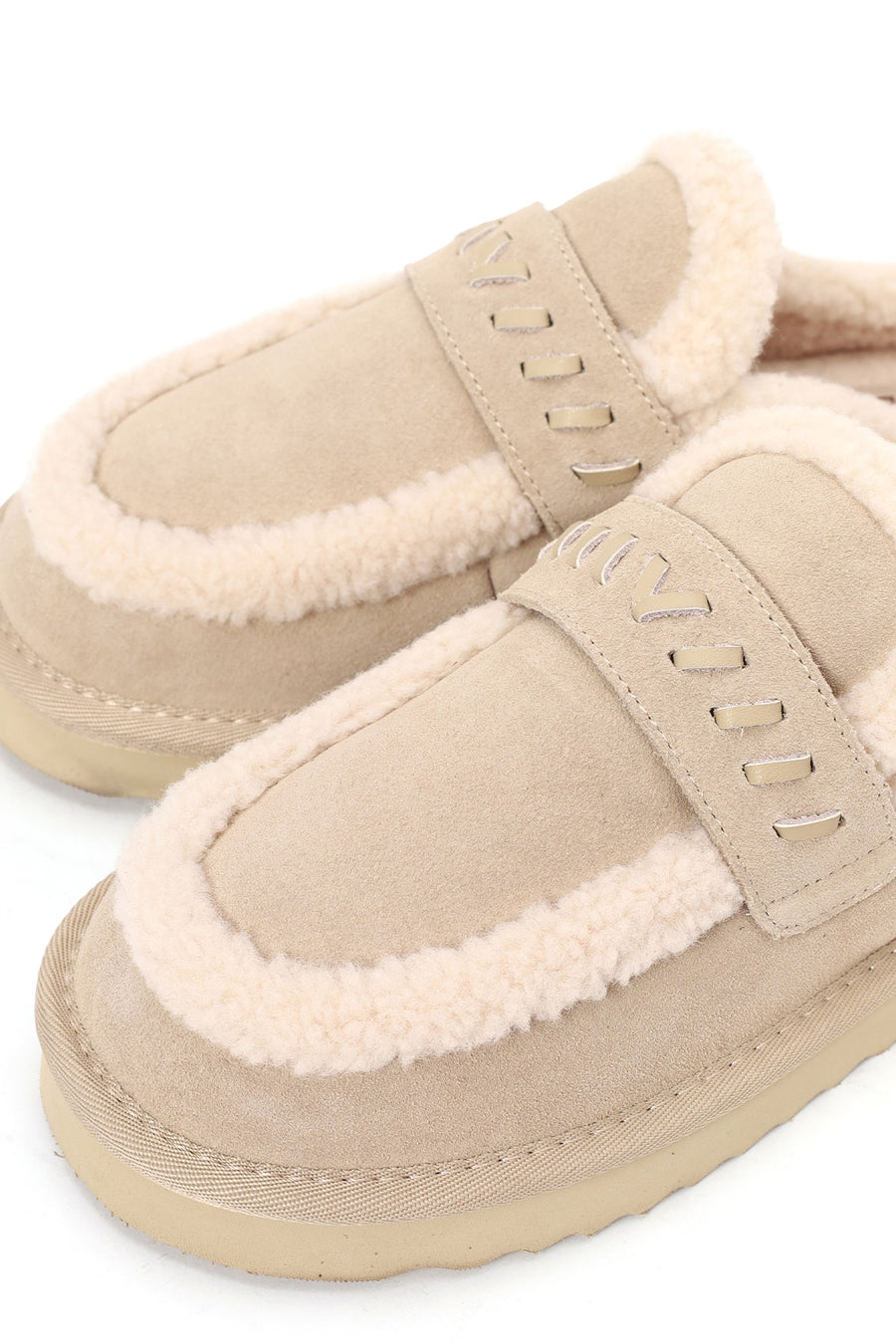 Woman Beige Thick-Soled Fur-Lined Suede Teddy Slipper
