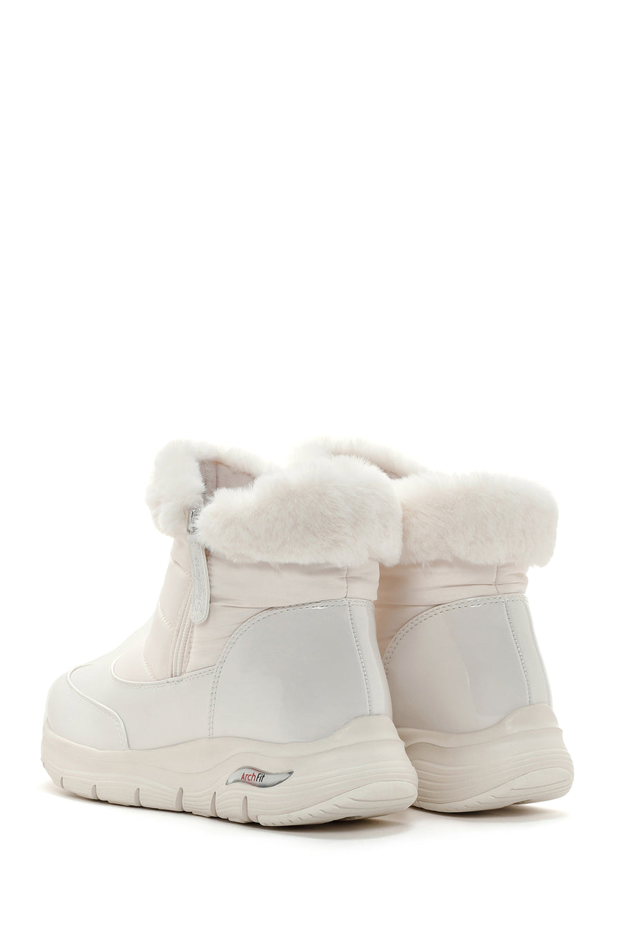 Skechers Kadın Beyaz Arch Fit Smooth - Cool Puff Rugan Kalın Tabanlı Bot