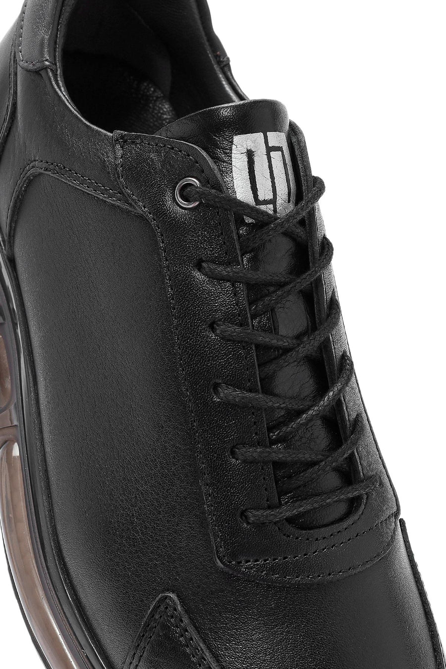 Men's Black Lace-up Leather Sneaker