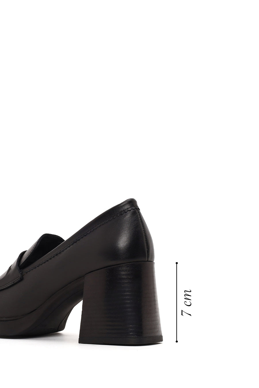 Woman Black Chunky-Heeled Leather Masculine Loafer