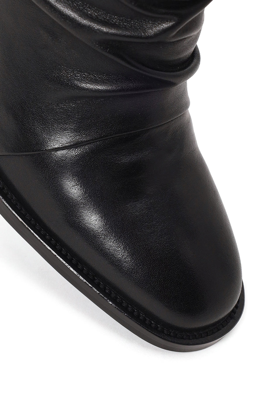 Woman Black Thick-Heeled Leather Boots